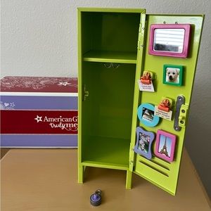 American Girl Truly Me School Locker Set in excellent condition